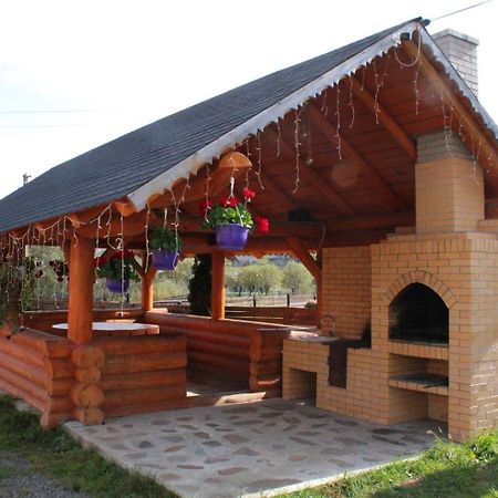Hotel Casa Edi Poiana Negrii Exteriér fotografie