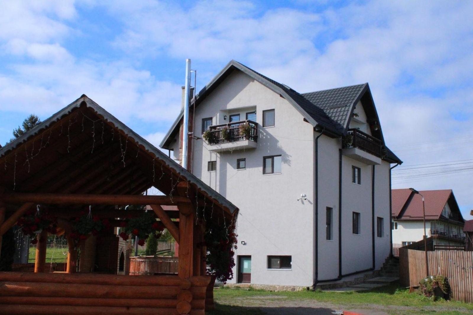 Hotel Casa Edi Poiana Negrii Exteriér fotografie